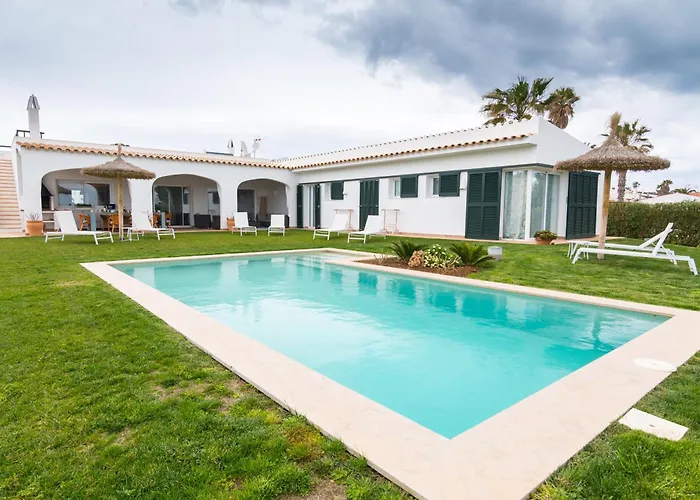 Villa De Lujo Frente A La Playa Binisafua Foto